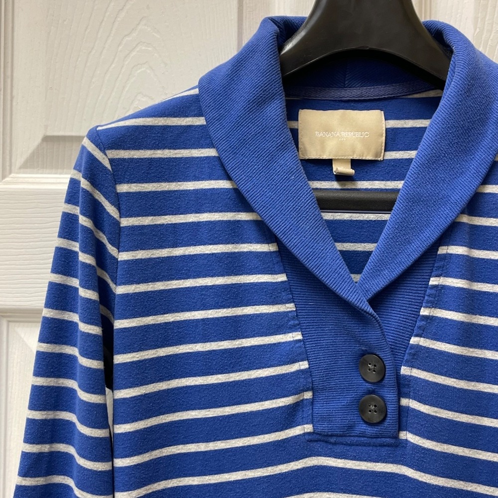 Banana Republic Factory Women's S Blue Striped Shawl Collar Pull Over Sweatshirt